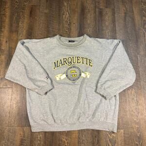 Vintage 90s marquette university graphic